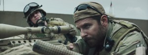 Chris Kyle (Bradley Cooper) en action. DR