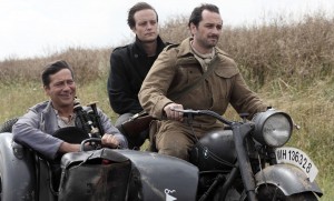 Albert (Laurent Gerra), Hans (August Diehl) et Percy (Matthew Rhys). DR