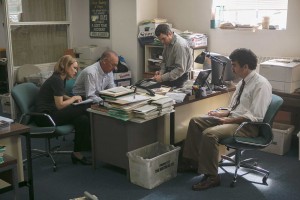 Rachel McAdams, Michael Keaton, Mark Ruffalo et  Brian D'Arcy James. DR