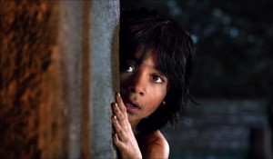 Neel Sethi incarne Mowgli. DR