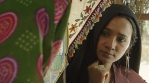 Tannishtha Chatterjee est Rani. DR