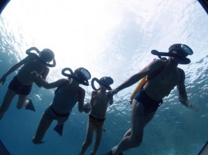 La famille Cousteau sous la mer. DR