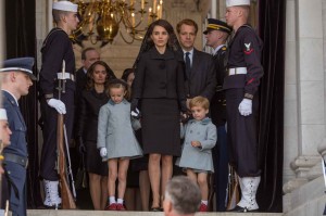 Jackie Kennedy et ses enfants lors des obsèques. DR