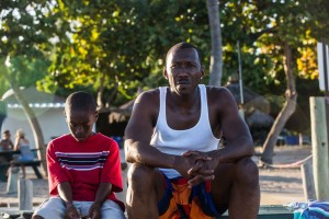 Little (Alex R. Hibbert) et Juan (Mahershala Ali). DR