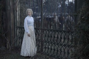 Nicole Kidman incarne Miss Martha dans "Les proies". DR