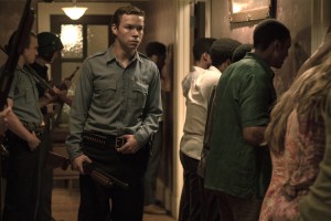 Krauss (Will Poulter), un flic sadique. DR