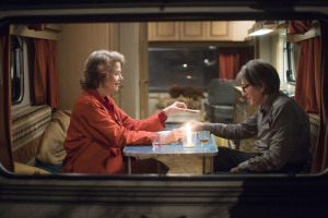 Elizabeth (Charlotte Rampling) et Bertrand (Jacques Dutronc). DR