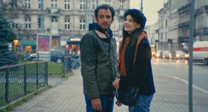 Adam (Arthur Igual) et Anna (Judith Chemla), un couple parisien en partance... DR