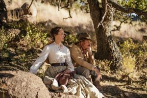 "Jusqu'au bout...": Vivienne (Vicky Krieps) et Olsen (Viggo Mortensen).