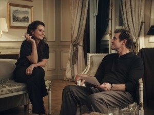 "L'inconnu...": Von Spreckelsen (Claes Bang) et son épouse Liv (Sidse Babett Knudsen). DR