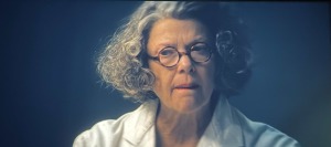 Le docteur Euphronious (Annette Benning), une scientifique visionnaire. DR