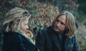 Marianne et Johann Sameck (Jérémie Renier).