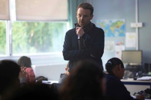 "L'abandon": Samuel Paty (Antoine Reinartz) dans sa classe.