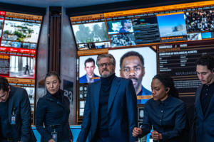 Scanlon (Colin Firth, au centre) et Wardex en ébullition. DR