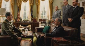 "La bataille...": De Gaulle (Simon Abkarian) à la Maison Blanche. DR