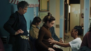 "La dernière patiente": Aïda (Luana Bajrami) aux urgences. DR