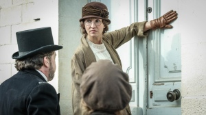 Marie Baratier (Alexandra Lamy), une journaliste du Canard enchaîné. Photos Julien Panie